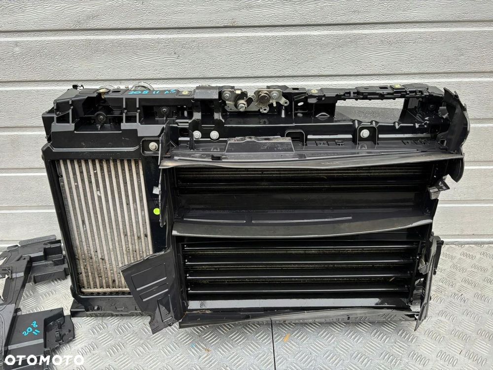 PEUGEOT 208 II PAS PRZÓD CHŁODNICE BELKA 1.5 BHDI - 2