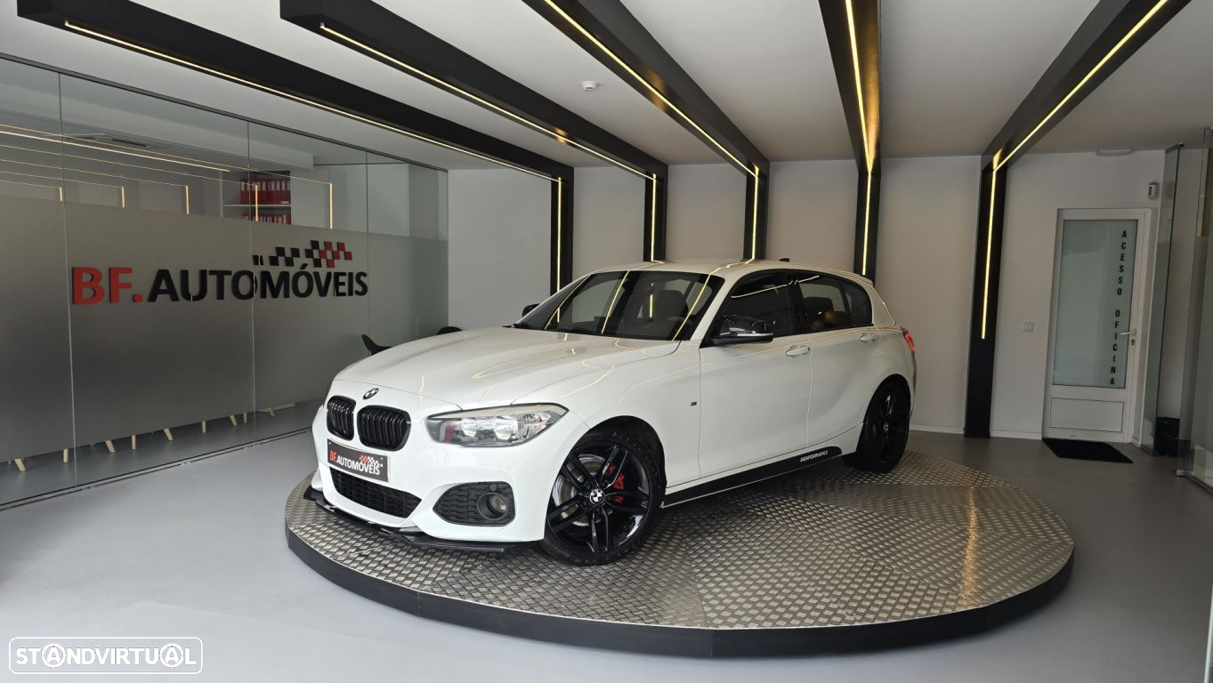 BMW 116 d Pack M - 11