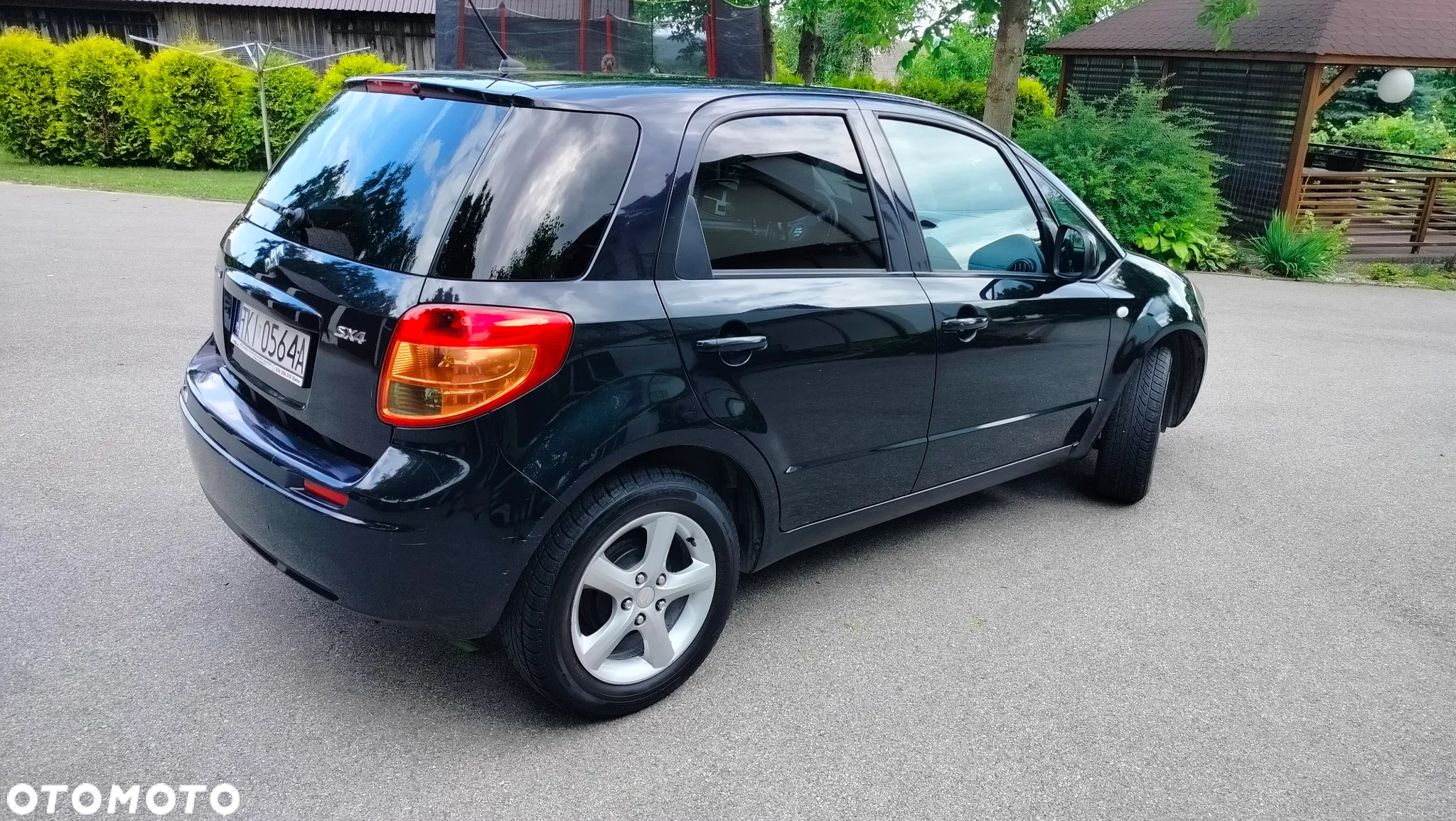 Suzuki SX4 1.6 GS / Premium - 3