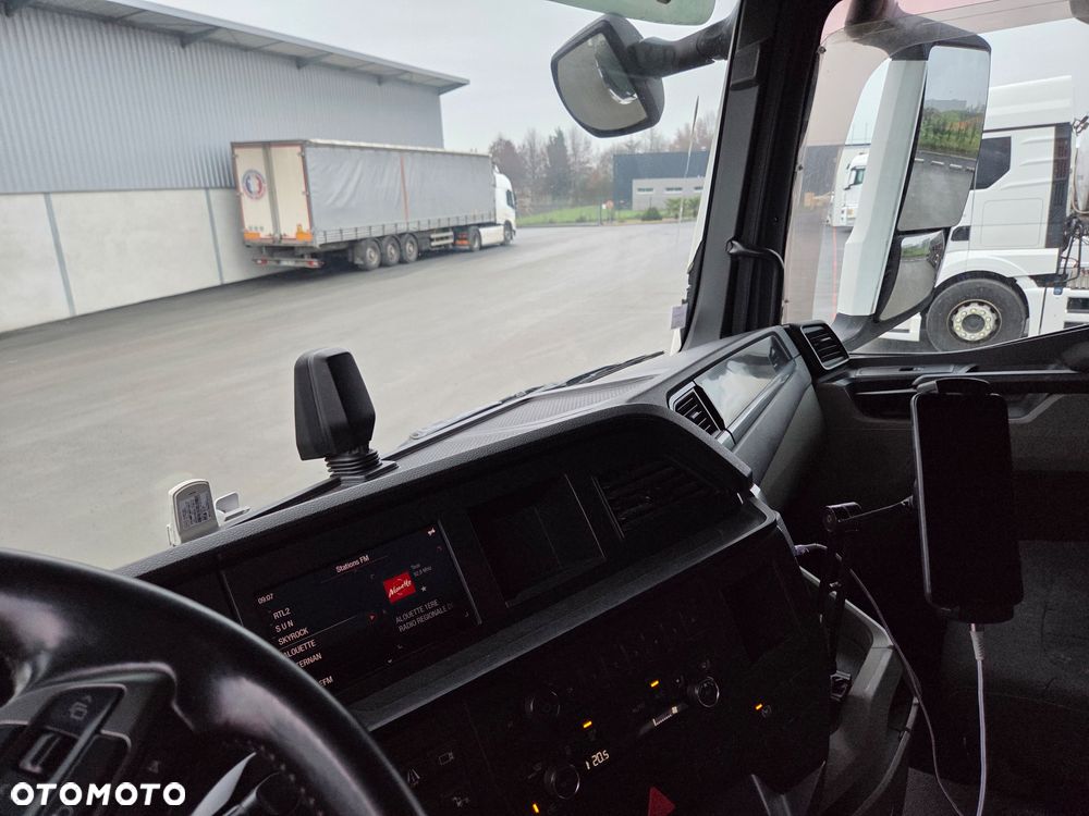 MAN TGS 18.510 BOGATA WERSJA PRZÓD/TYŁ PODUSZKI - 6