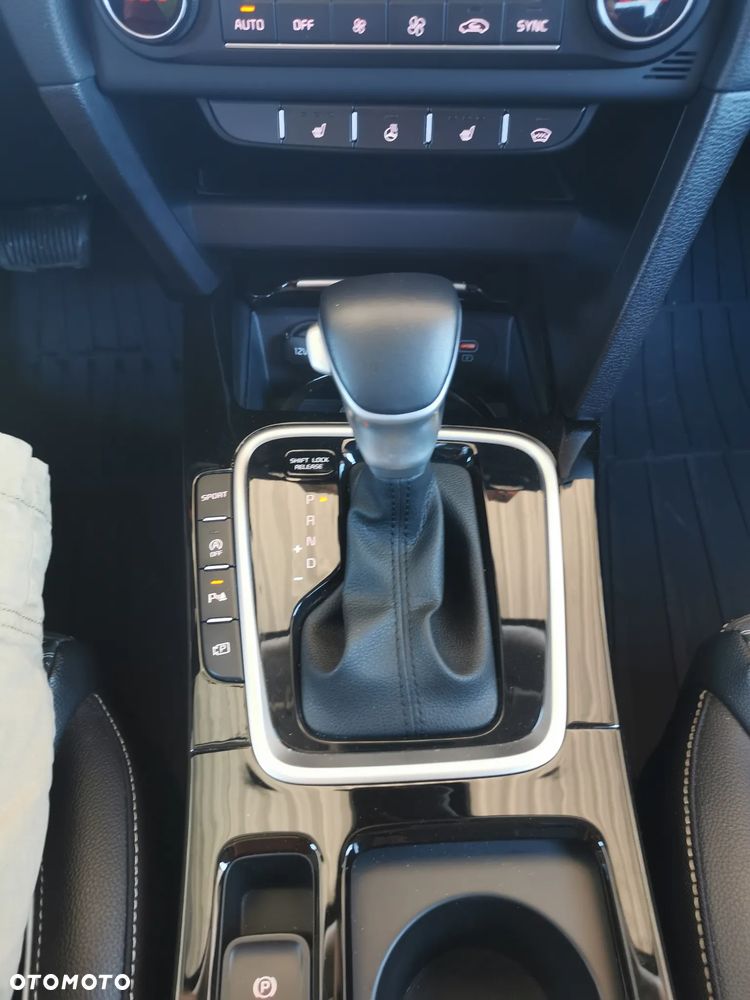 Kia Ceed 1.5 T-GDI L DCT - 23