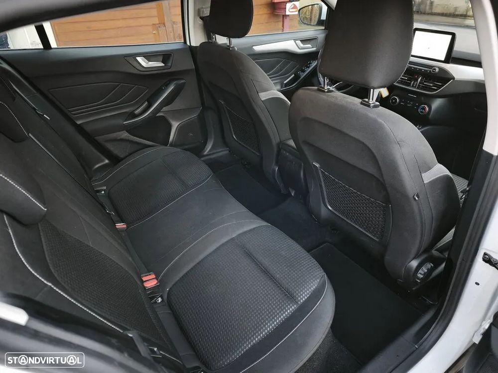 Ford Focus SW 1.5 EcoBlue S&S TITANIUM DESIGN - 16