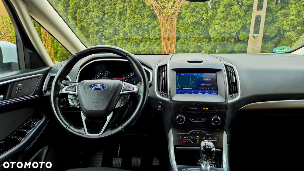 Ford S-Max 2.0 EcoBlue Titanium - 25