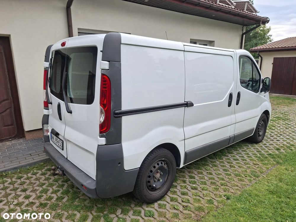 Opel Vivaro L1H1 2.7t - 4
