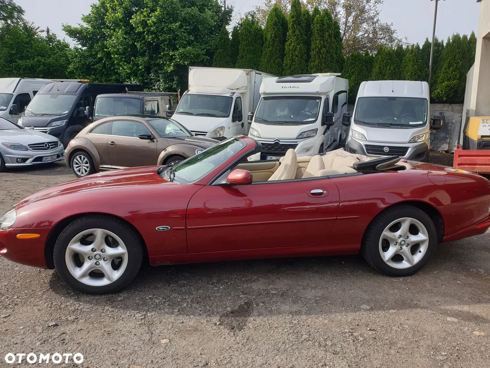 Jaguar XK Cabrio - 12