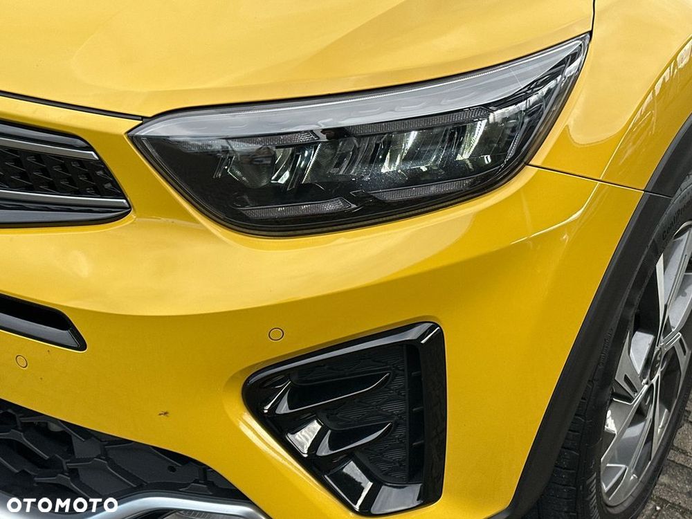 Kia Stonic - 8