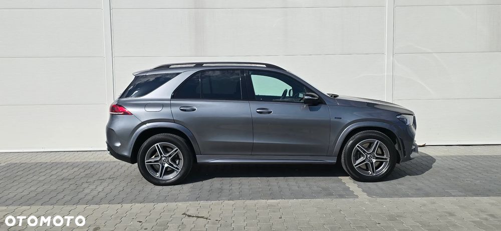 Mercedes-Benz GLE - 33