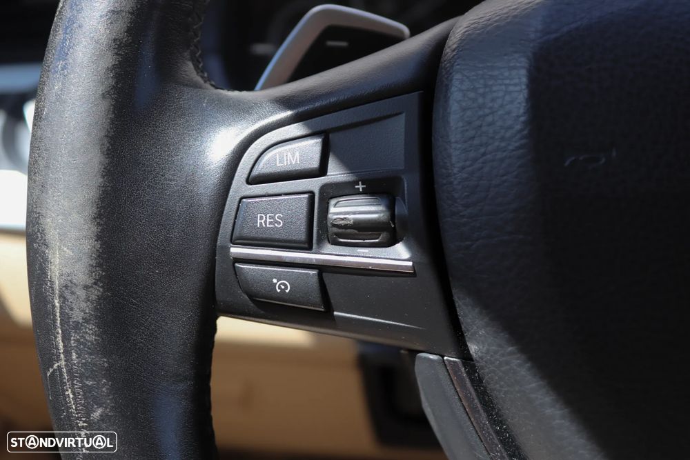 BMW 520 d Auto - 11