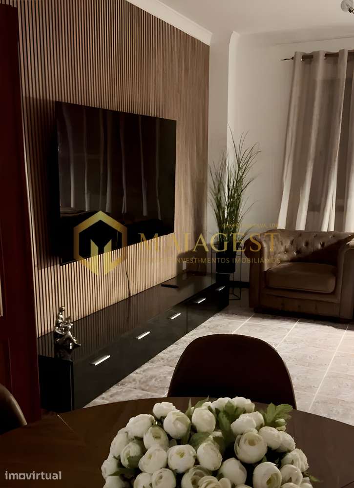 Apartamento T3 Renovado para Arrendamento em Mozelos - Grande imagem: 2/12