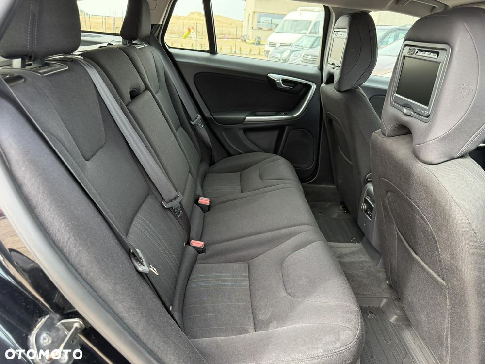 Volvo V60 D3 Geartronic Summum - 20