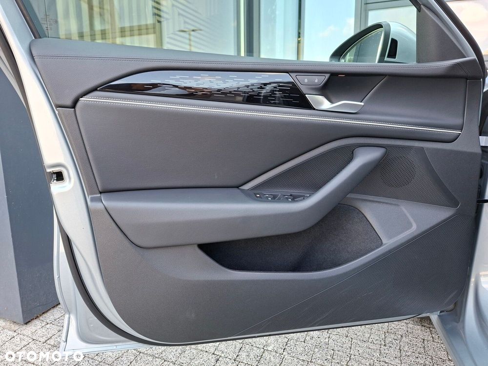 Volkswagen Passat - 10