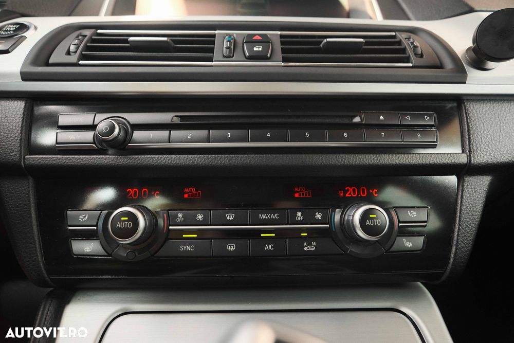 BMW Seria 5 520d - 20