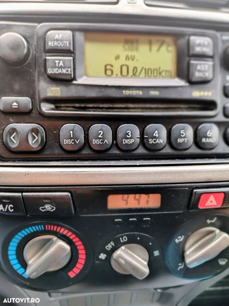 Toyota RAV4 D-4D 4x4 - 9