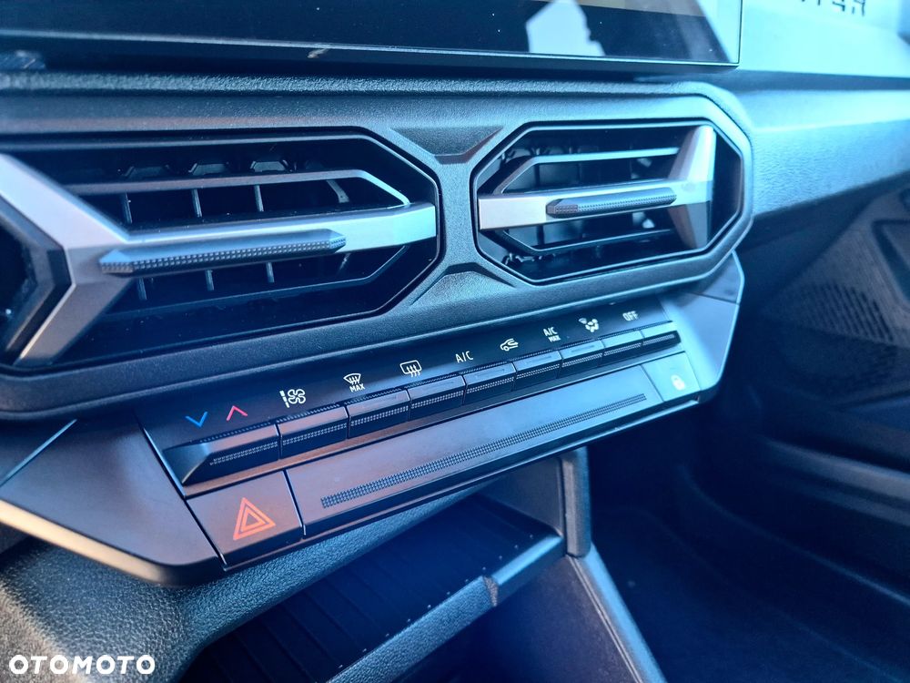 Dacia Duster 1.0 TCe Essential - 22