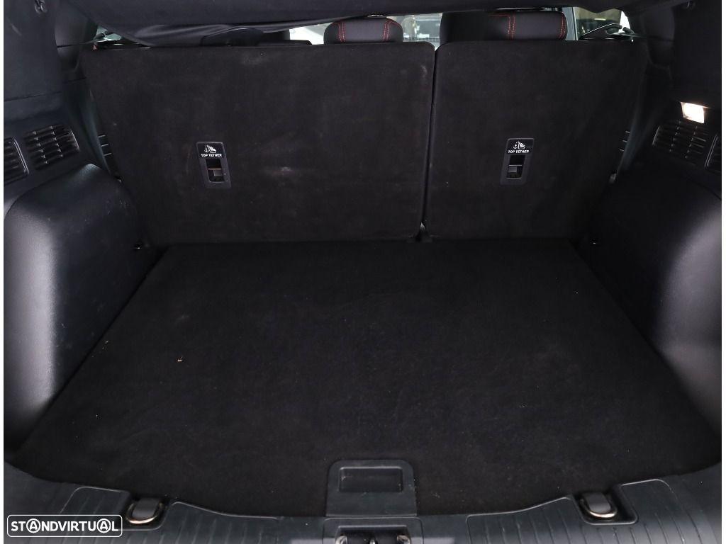 Ford Kuga 1.5 EcoBoost ST-Line - 25
