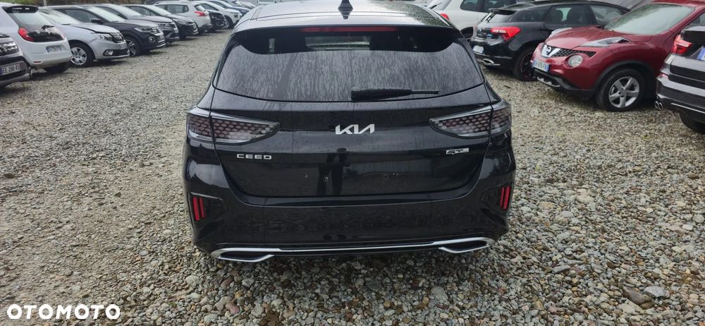 Kia Ceed 1.5 T-GDI DCT7 OPF GT Line - 12