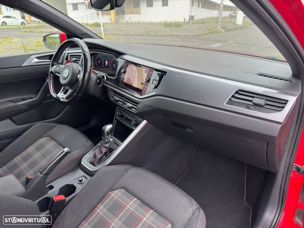 VW Polo 2.0 TSI GTI DSG - 11
