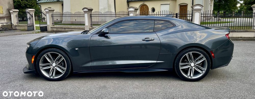 Chevrolet Camaro - 2