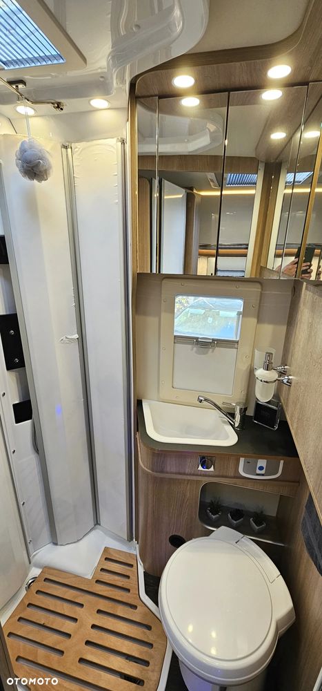 Laika ECOVIP L3009 PÓŁINTEGRA FULL LED HYMER GR. FIAT DUCATO OD RĘKI - 21