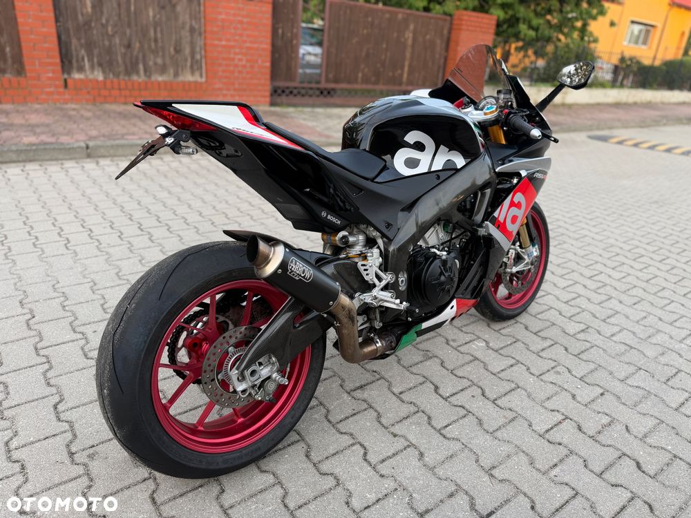 Aprilia RSV - 10