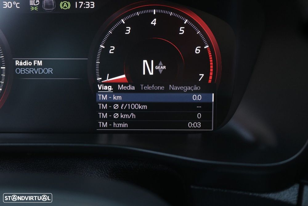 Volvo XC 40 1.5 T2 Essential - 42