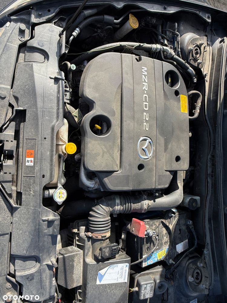 Mazda 6 2.2 CD Exclusive + - 8