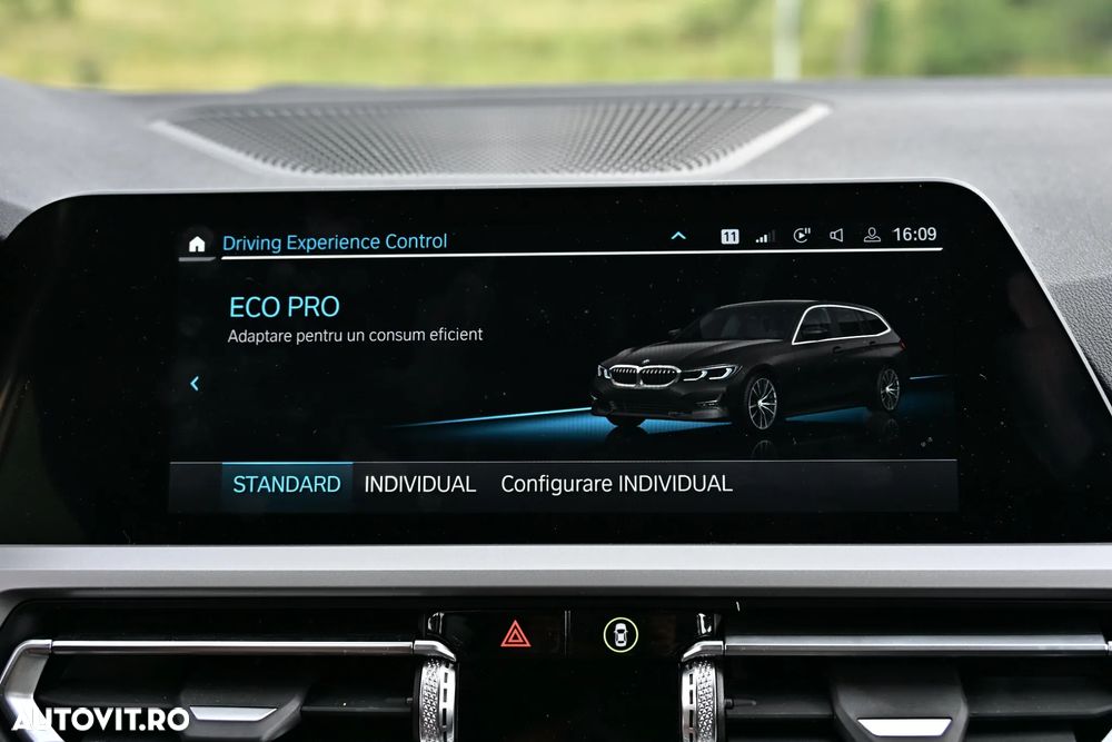 BMW Seria 3 318d Touring Aut. Advantage - 33