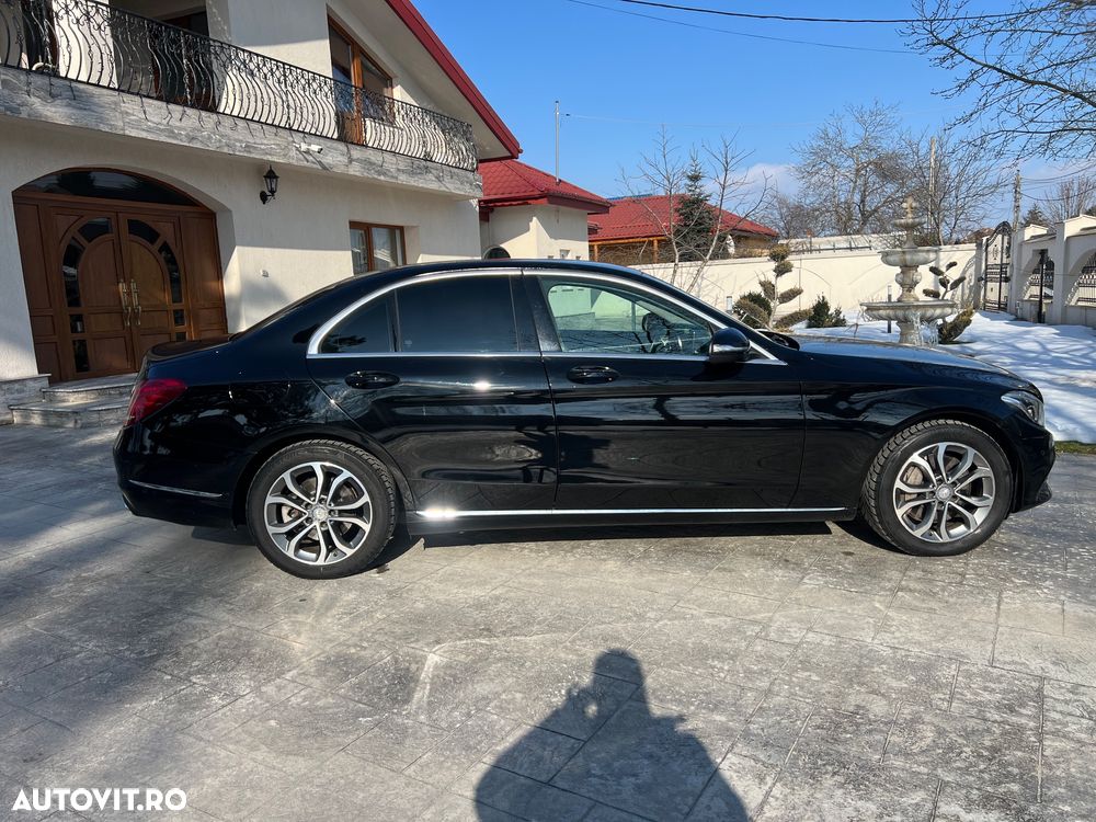 Mercedes-Benz C - 11