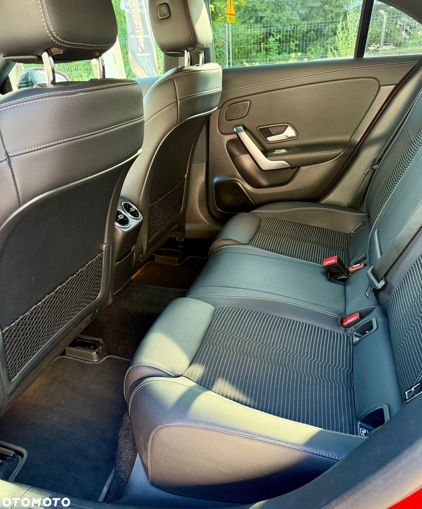 Mercedes-Benz CLA 220 Progressive 7G-DCT - 8