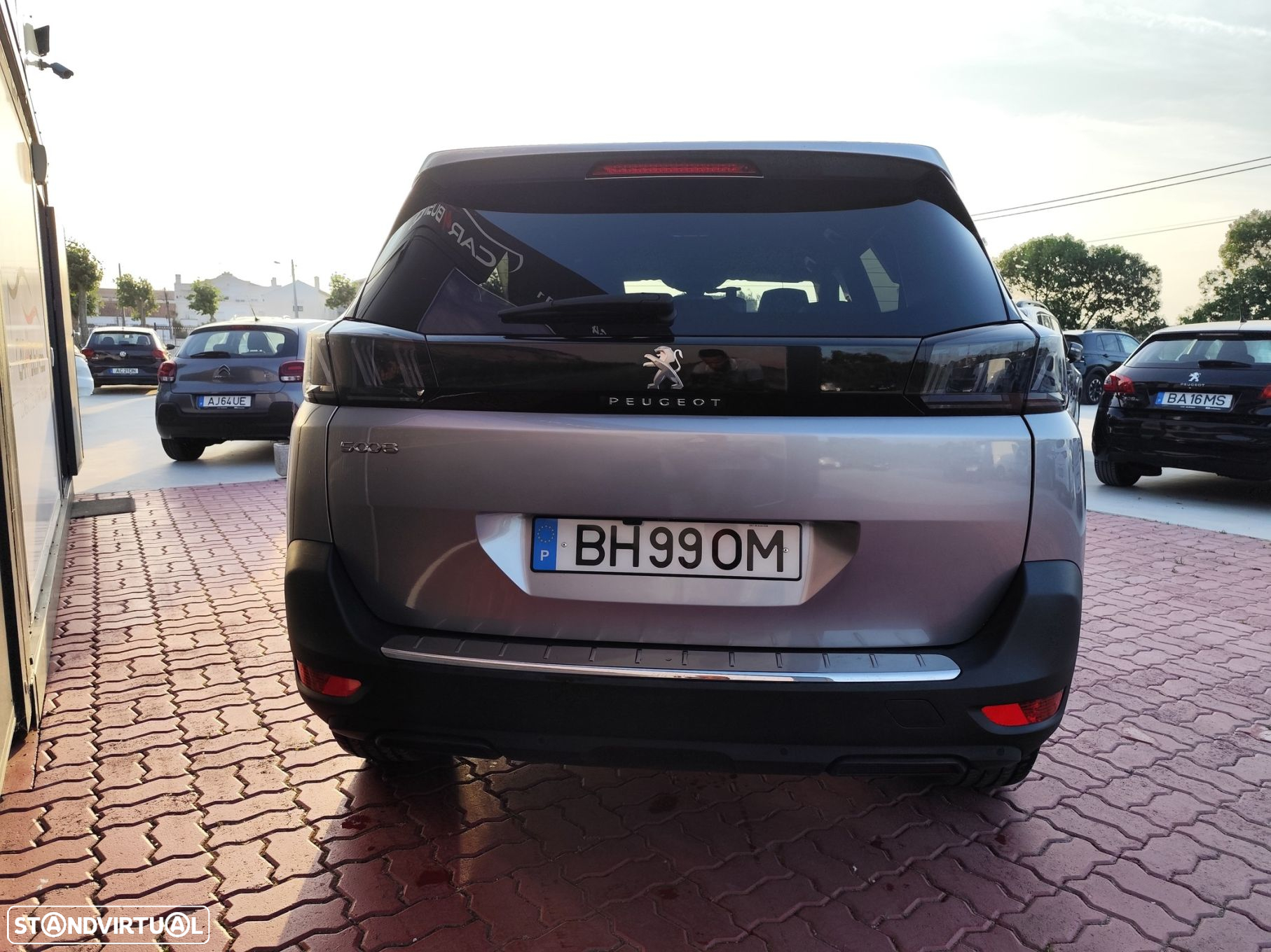 Peugeot 5008 1.2 PureTech Allure Pack EAT8 - 7