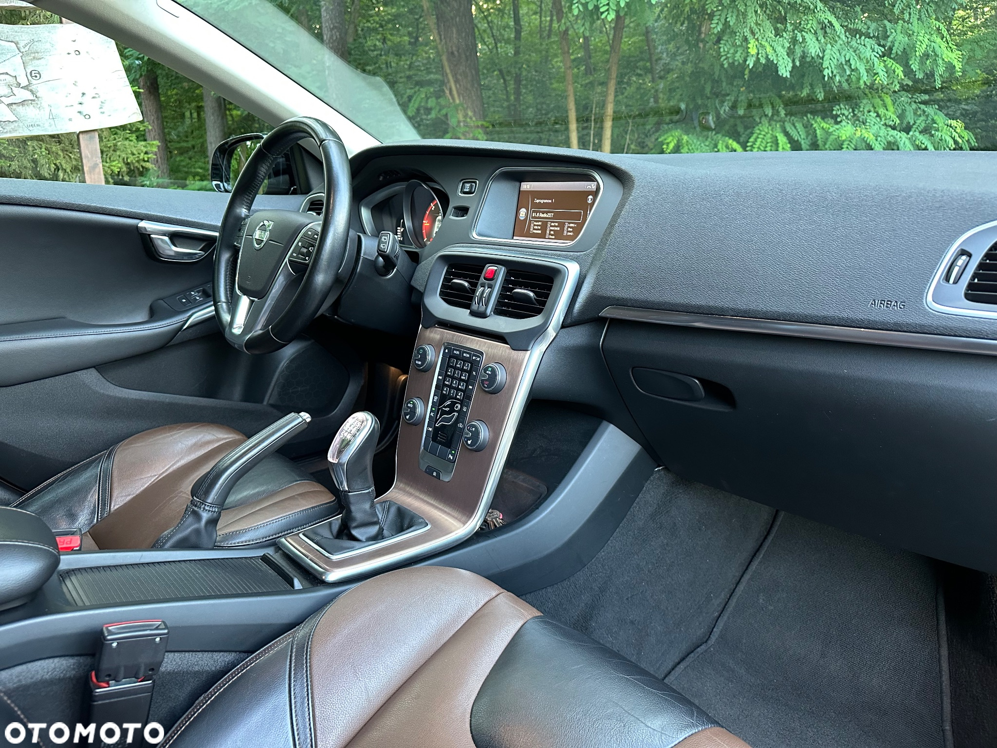 Volvo V40 Cross Country D2 Summum - 9