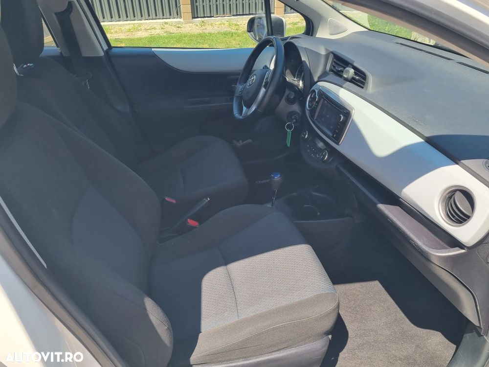 Toyota Yaris 1.5 VVT-i Comfort - 18