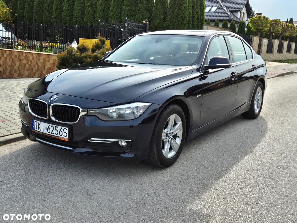 BMW Seria 3 318d Luxury Line - 2