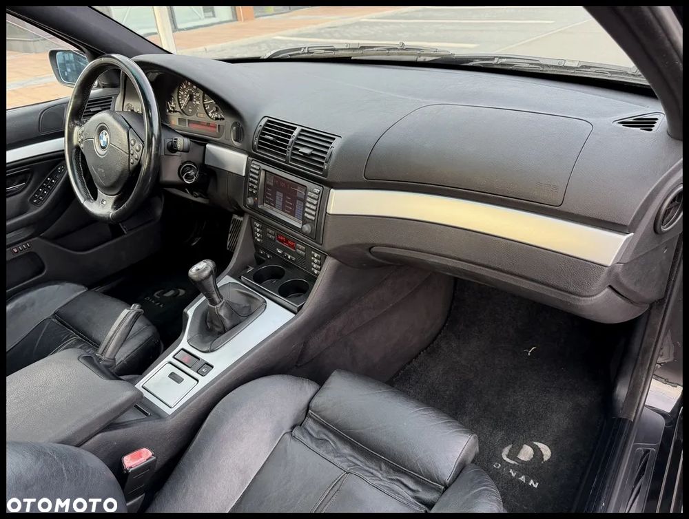 BMW Seria 5 - 29