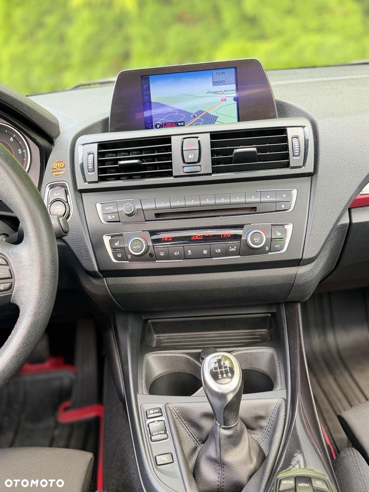 BMW Seria 1 120d Sport Line - 20