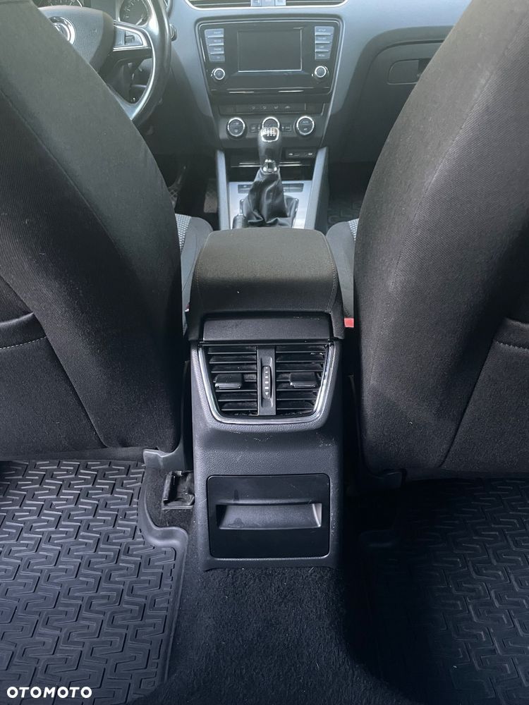 Skoda Octavia - 34