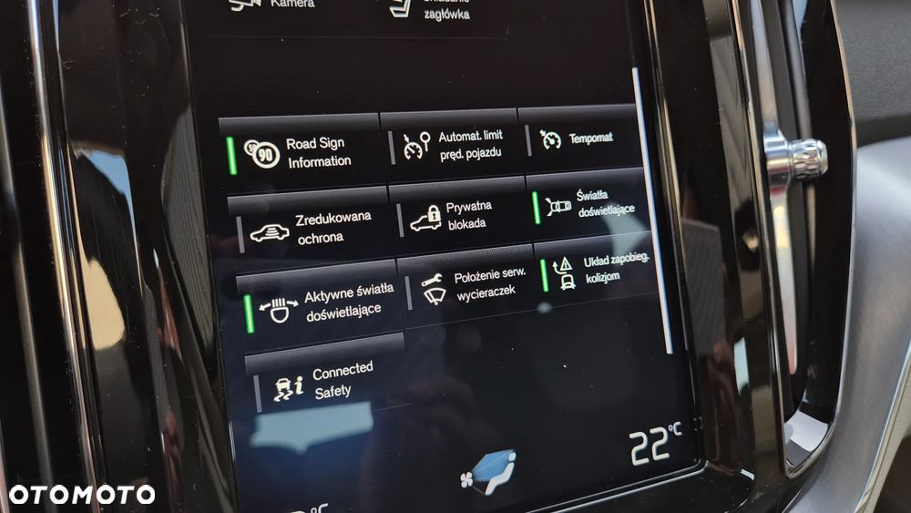 Volvo XC 60 D4 Momentum Pro - 11