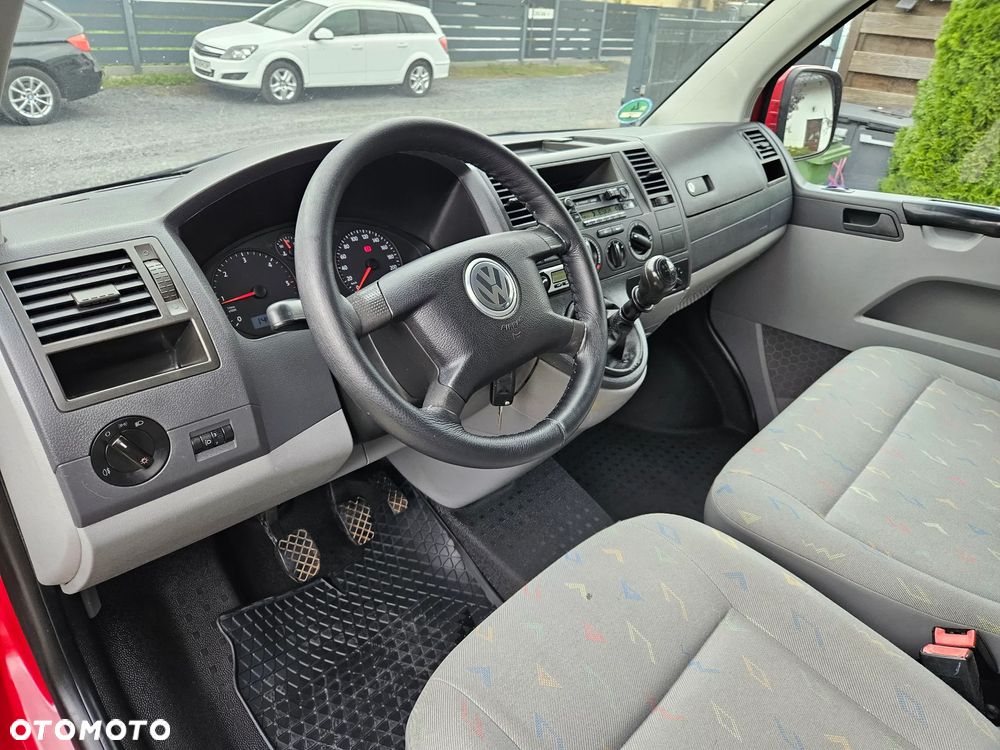 Volkswagen Transporter T5 Doka Kurz Trendline - 9