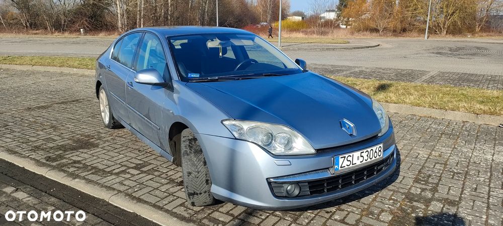 Renault Laguna - 1