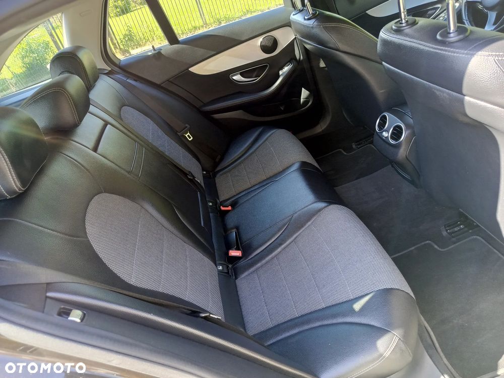 Mercedes-Benz Klasa C 200 (BlueTEC) d Exclusive - 9