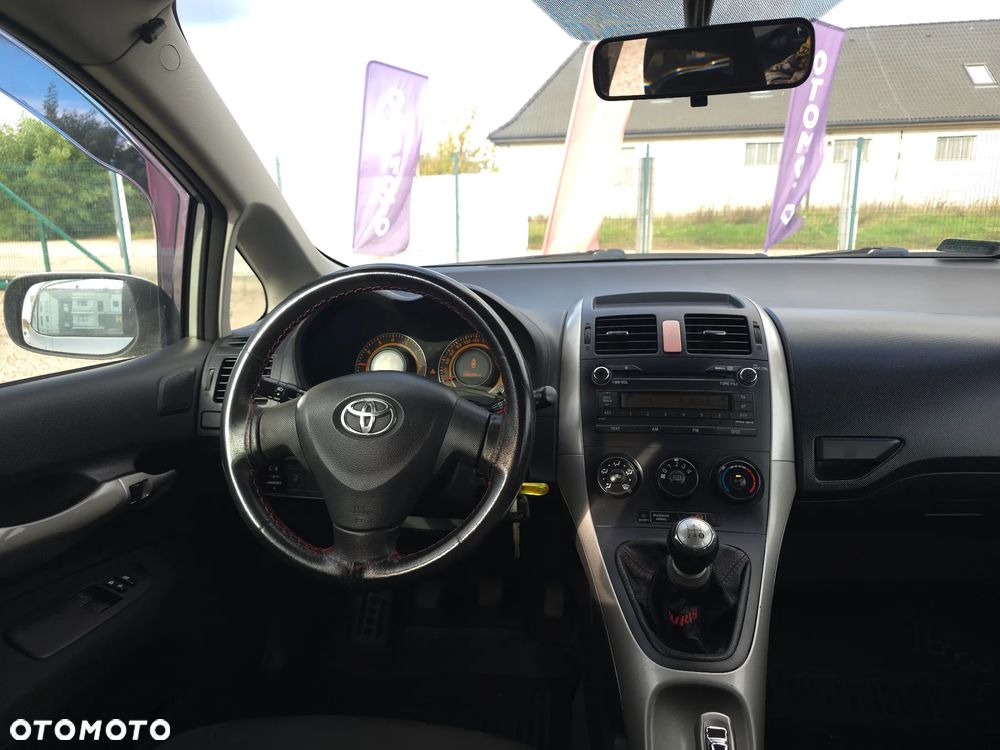 Toyota Auris 1.6 VVT-i Luna - 31