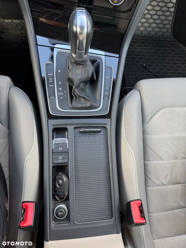Volkswagen Golf VII 2.0 TDI BMT Highline DSG - 14