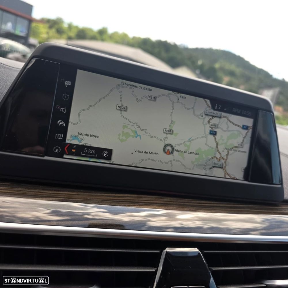 BMW 520 d Line Luxury Auto - 23