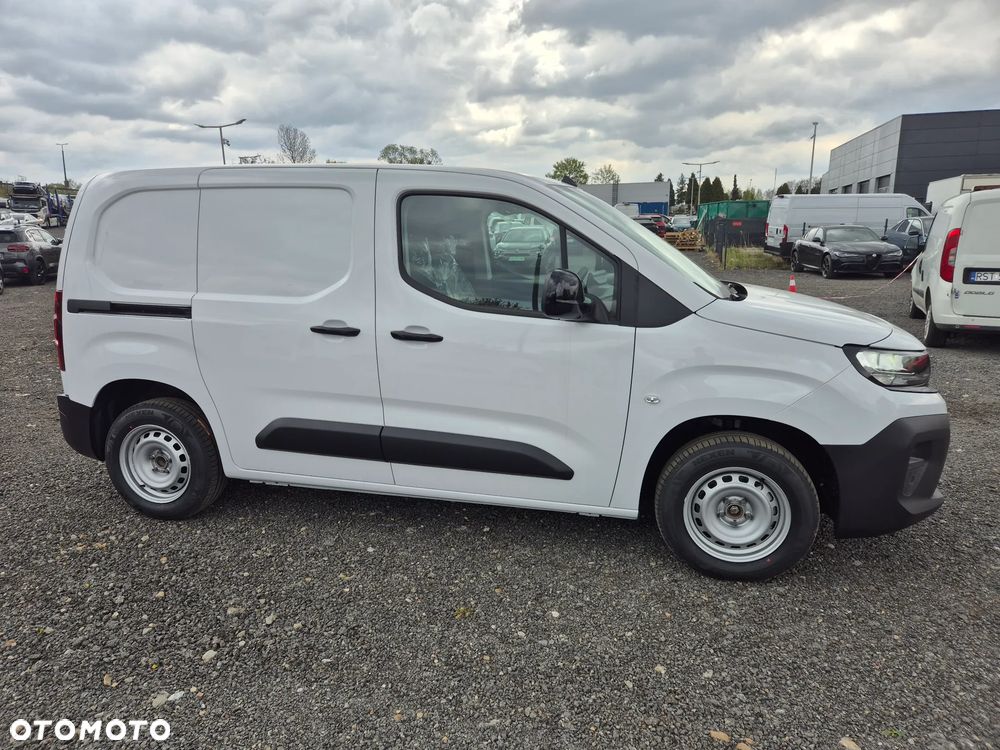 Opel Combo Cargo Furgon M 1. Benzyna 110KM !! OD RĘKI !! - 6