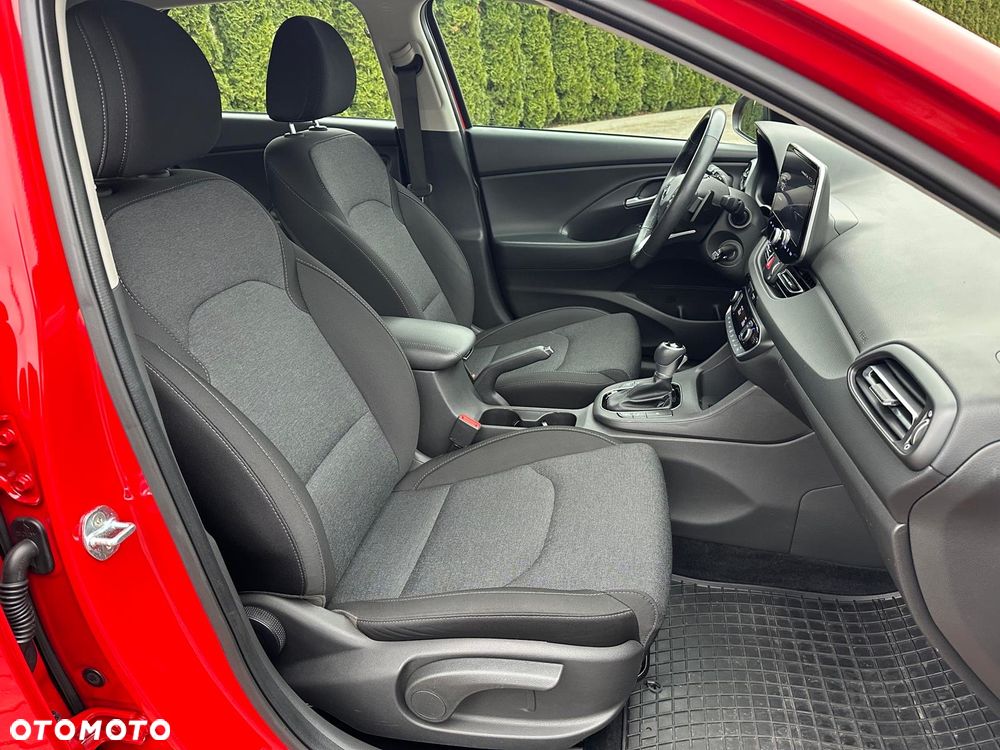 Hyundai i30 1.0 T-GDI DCT Connect & Go - 13