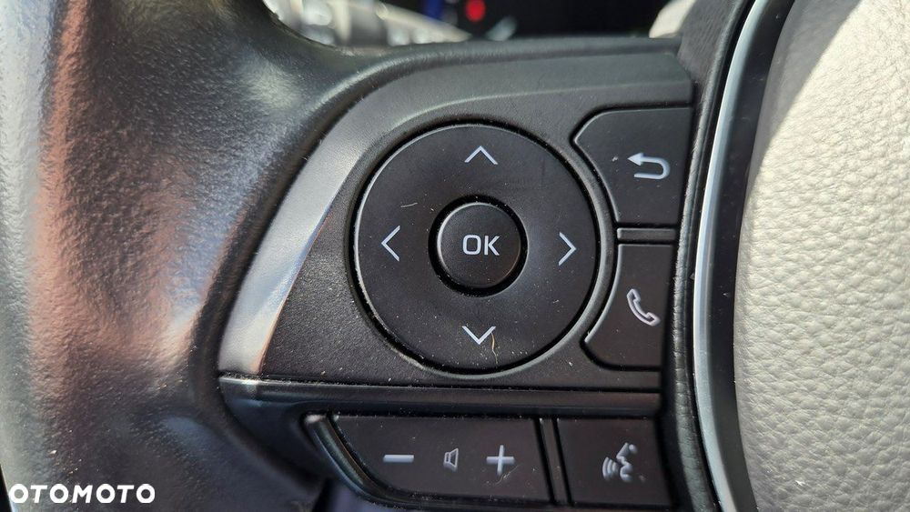 Toyota Corolla 1.8 Hybrid GPF Comfort - 36