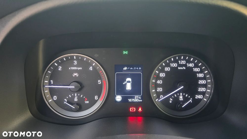 Hyundai Tucson blue 1.7 CRDi 2WD Intro Edition - 17