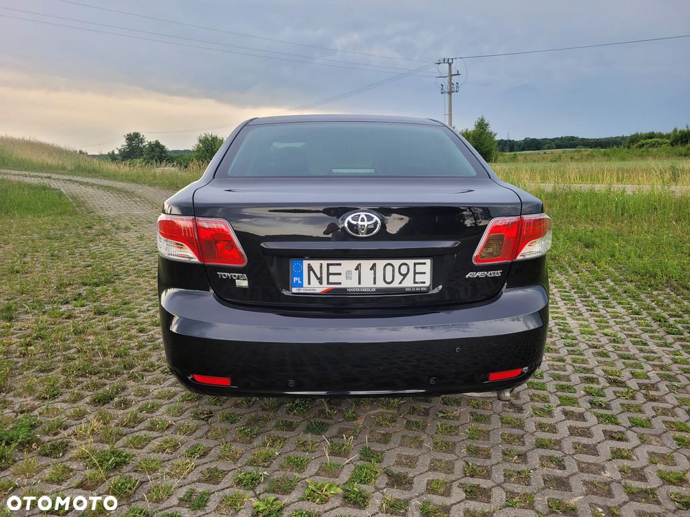 Toyota Avensis 2.0 Prestige NAVI MS - 7