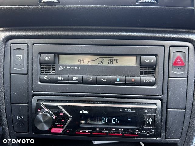 Volkswagen Passat 1.8T Comfortline - 6