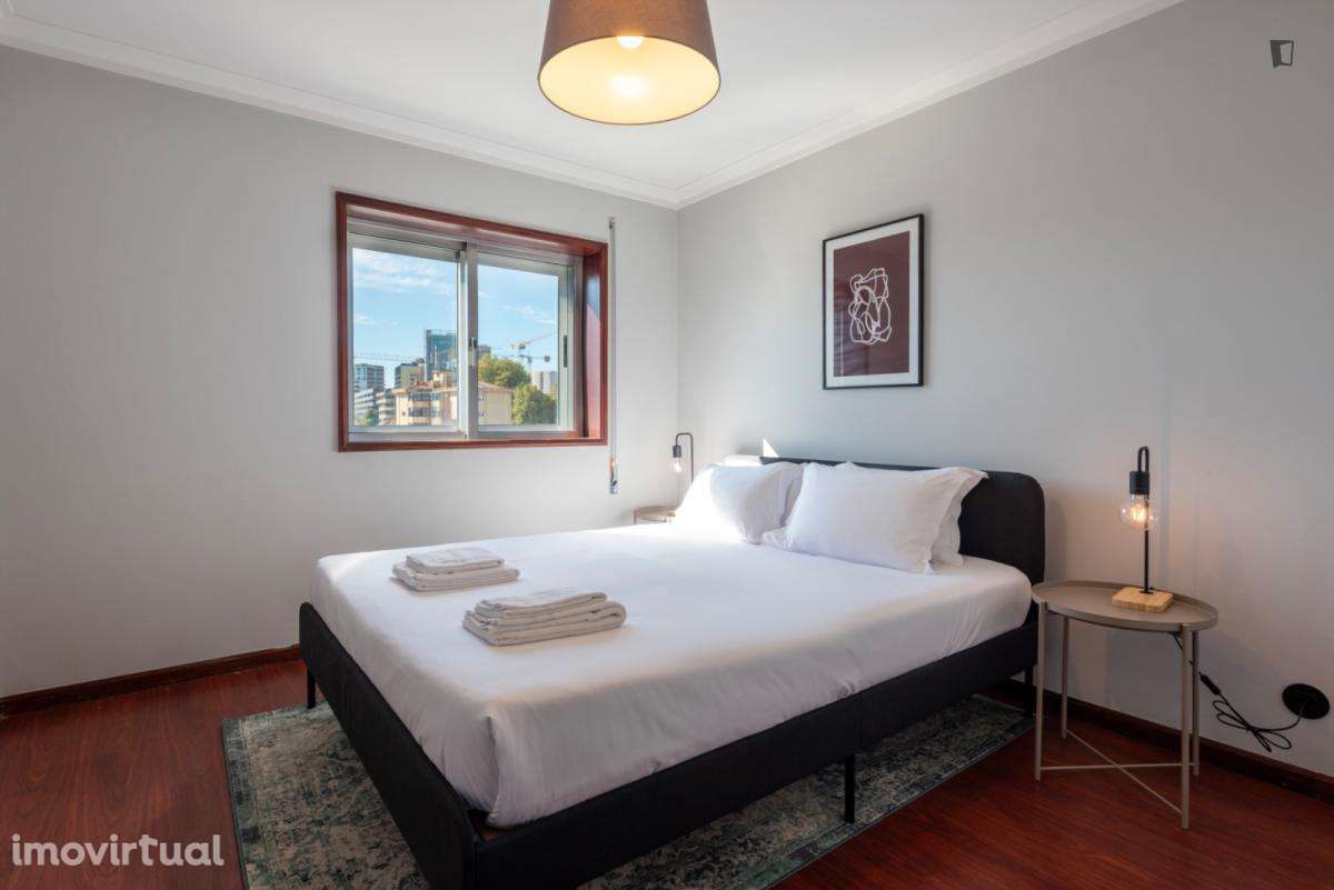 Apartamento com 1 quartos - localizado em Vila nova de gaia - Grande imagem: 2/28